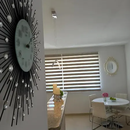 House Pierro 奥拉萨奇